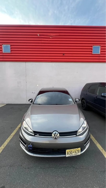 2017 Volkswagen Golf R Mk7 - Image 2 of 4