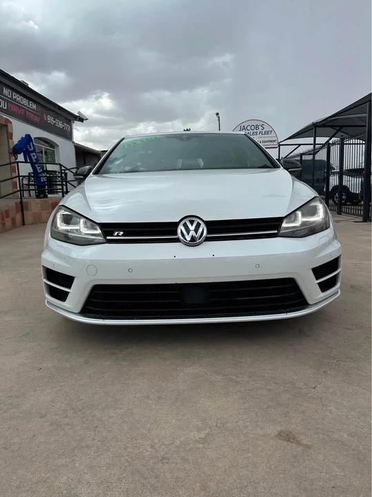 2017 Volkswagen Golf R Mk7 - Image 2 of 11