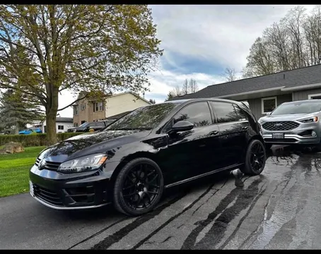 2017 Volkswagen Golf R