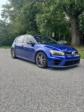 2017 Volkswagen Golf R