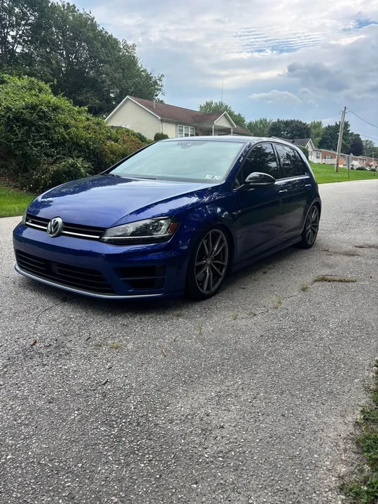 2017 Volkswagen Golf R Mk7 - Image 2 of 9