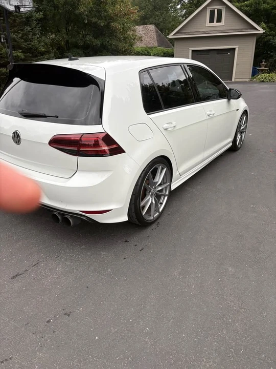 2017 Volkswagen Golf R Mk7 - Image 4 of 8