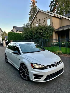 2017 Volkswagen Golf R