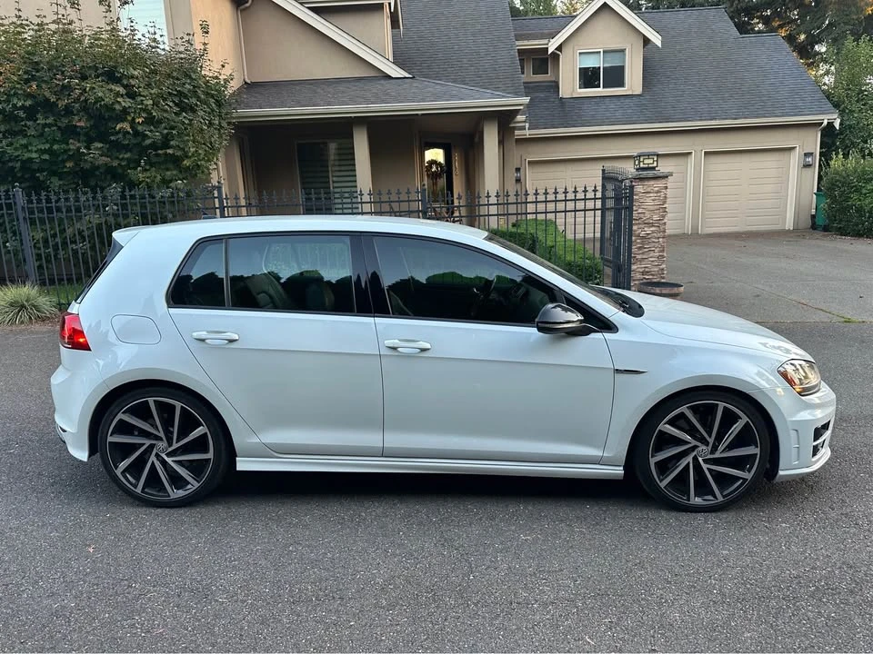 2017 Volkswagen Golf R Mk7 - Image 2 of 14