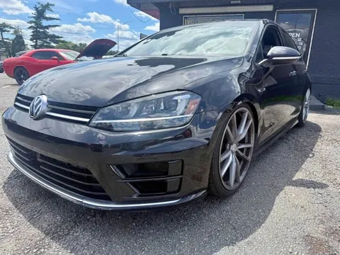 2017 Volkswagen Golf R