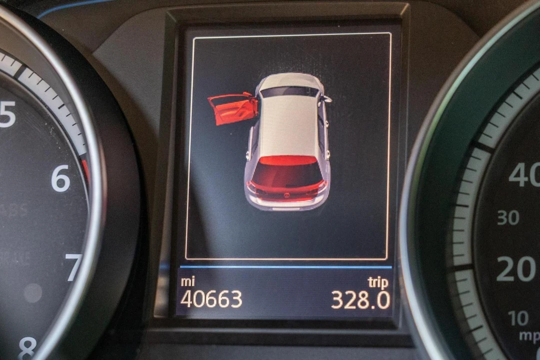 2017 Volkswagen Golf R Mk7 - Image 25 of 31