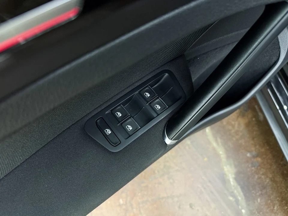 2017 Volkswagen Golf Mk7 - Image 13 of 21