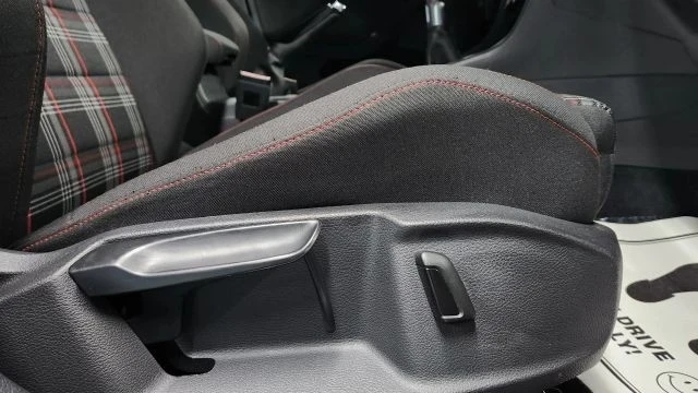 2017 Volkswagen Golf Mk7 - Image 16 of 21