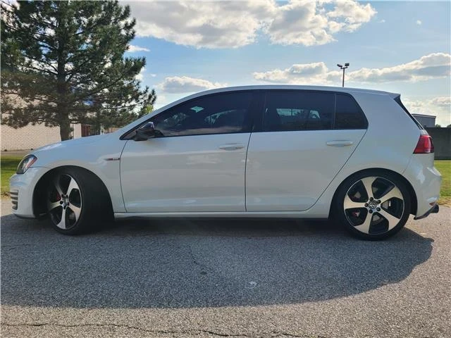 2017 Volkswagen Golf Mk7 - Image 2 of 12