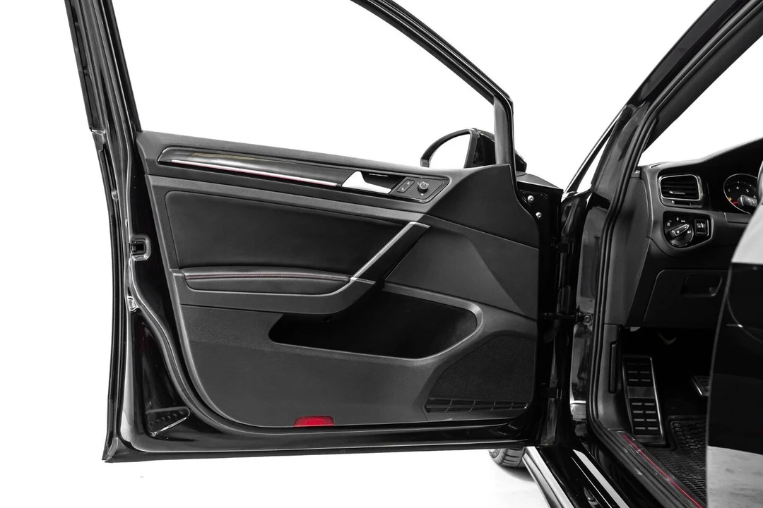 2017 Volkswagen Golf Mk7 - Image 13 of 21