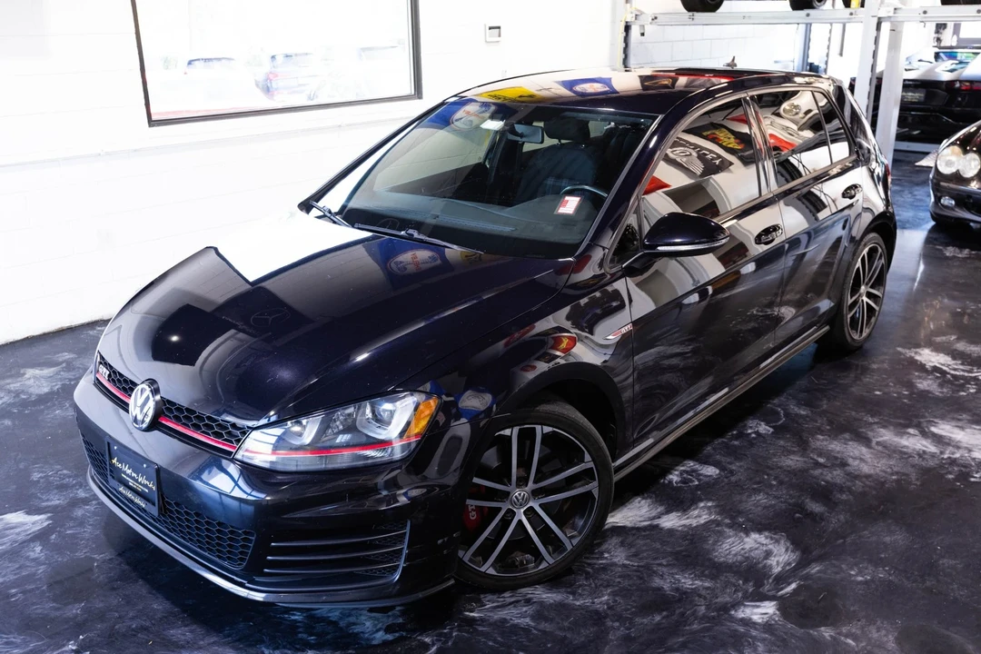 2017 Volkswagen Golf Mk7 - Image 2 of 12