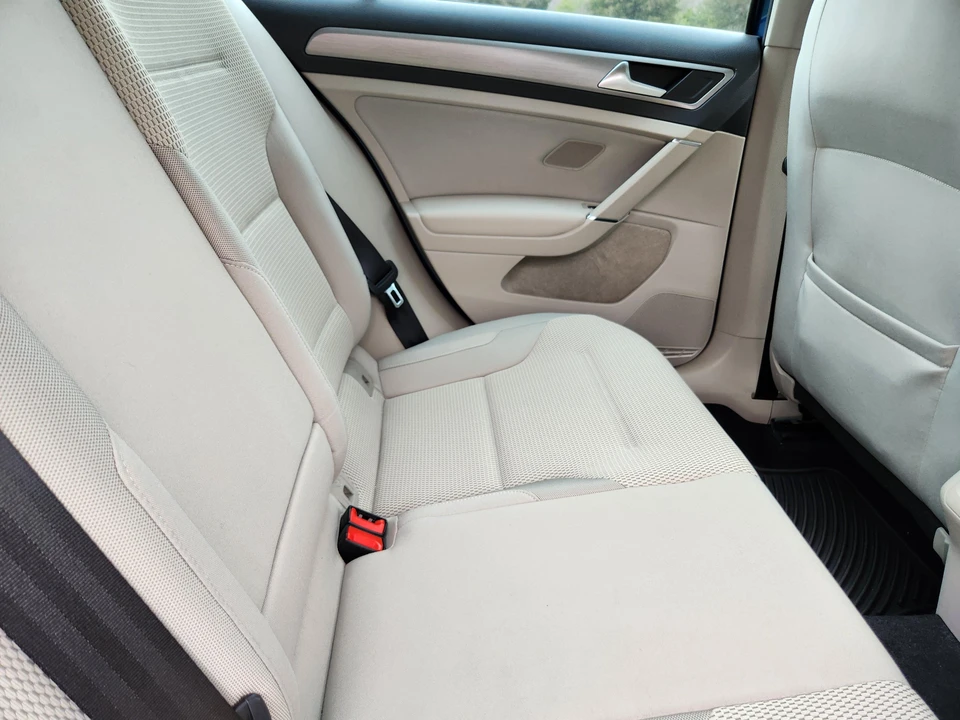 2017 Volkswagen Golf Mk7 - Image 27 of 31