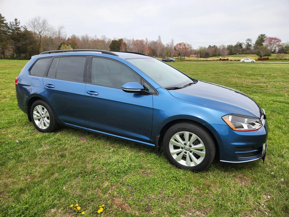 2017 Volkswagen Golf Mk7 - Image 10 of 31