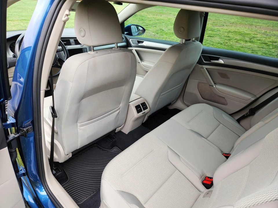 2017 Volkswagen Golf Mk7 - Image 25 of 31