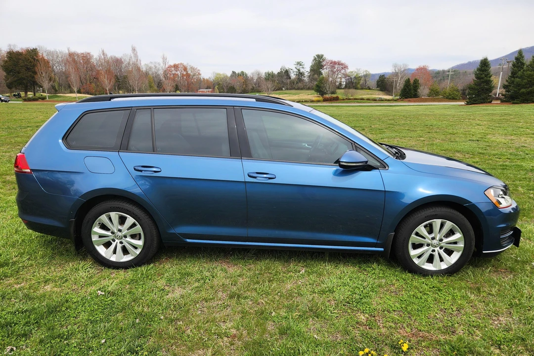 2017 Volkswagen Golf Mk7 - Image 3 of 31