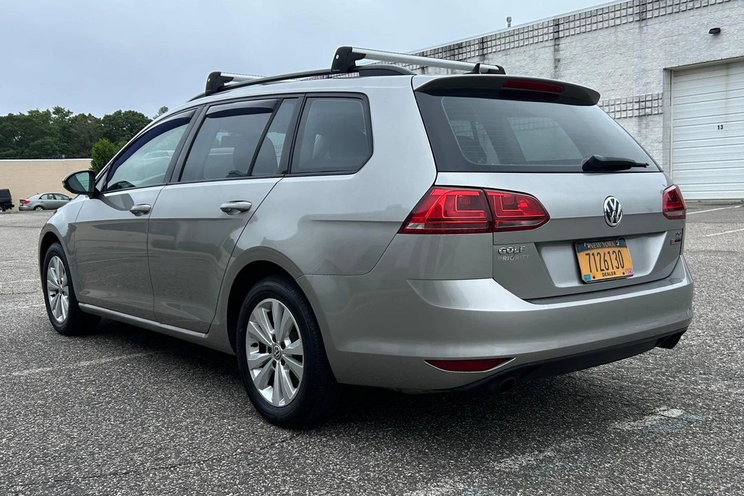 2017 Volkswagen Golf Mk7 - Image 4 of 31