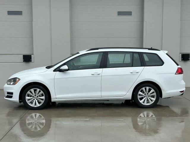 2017 Volkswagen Golf Mk7 - Image 2 of 21