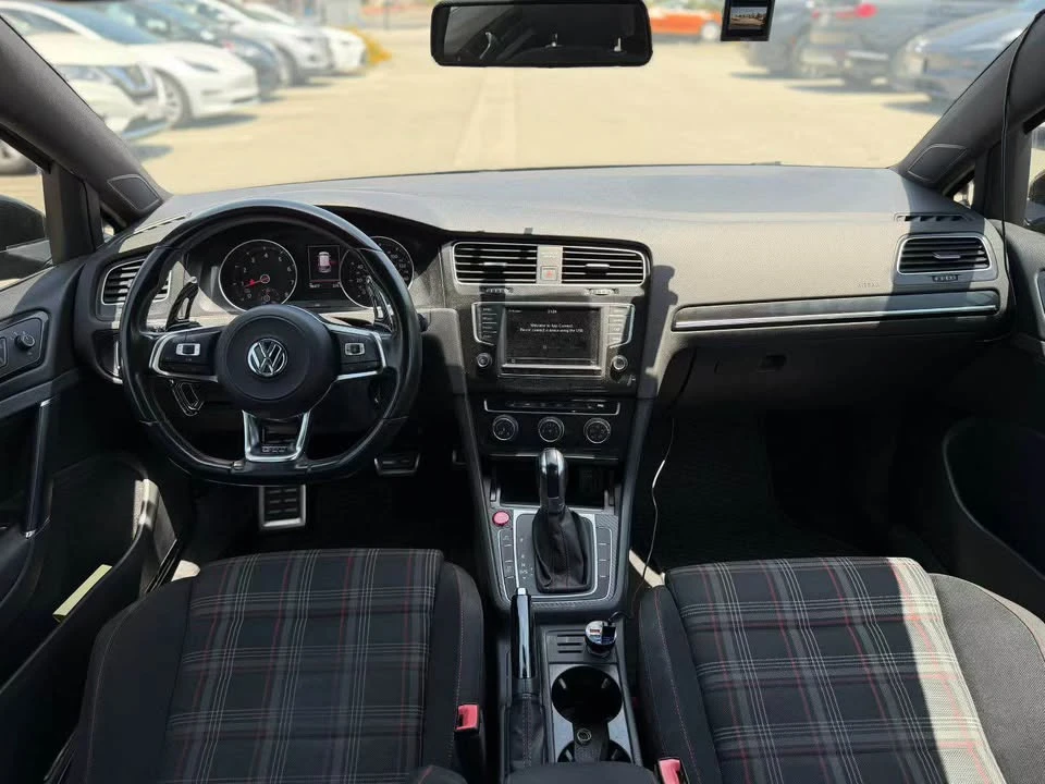 2017 Volkswagen GTI Mk7 - Image 3 of 6
