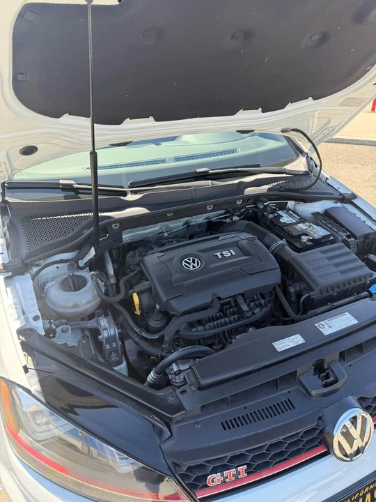 2017 Volkswagen GTI Mk7 - Image 2 of 10