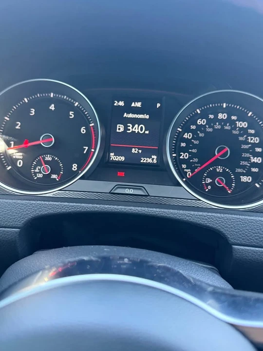 2017 Volkswagen GTI Mk7 - Image 8 of 10