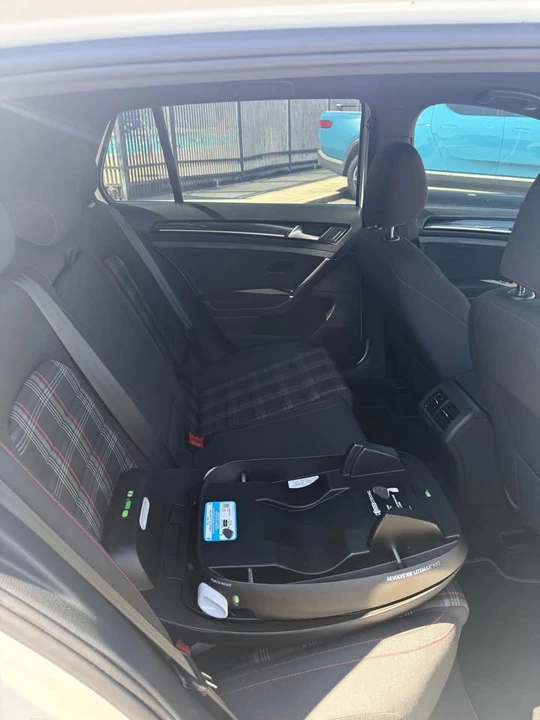 2017 Volkswagen GTI Mk7 - Image 6 of 10