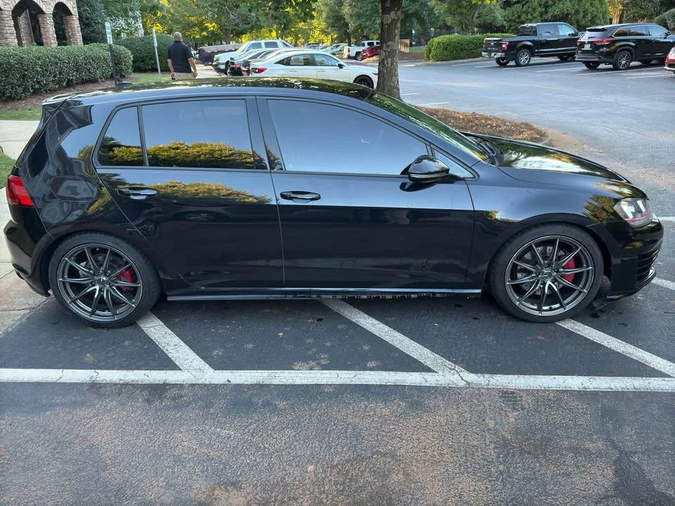 2017 Volkswagen GTI Mk7 - Image 5 of 7