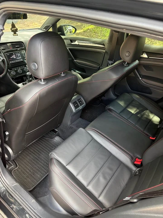 2017 Volkswagen GTI Mk7 - Image 9 of 9