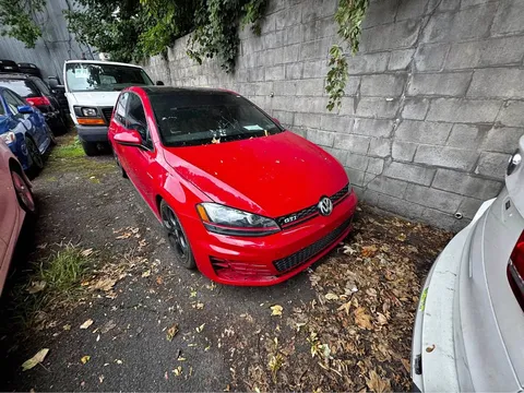 2017 Volkswagen GTI 2.0T Hatchback