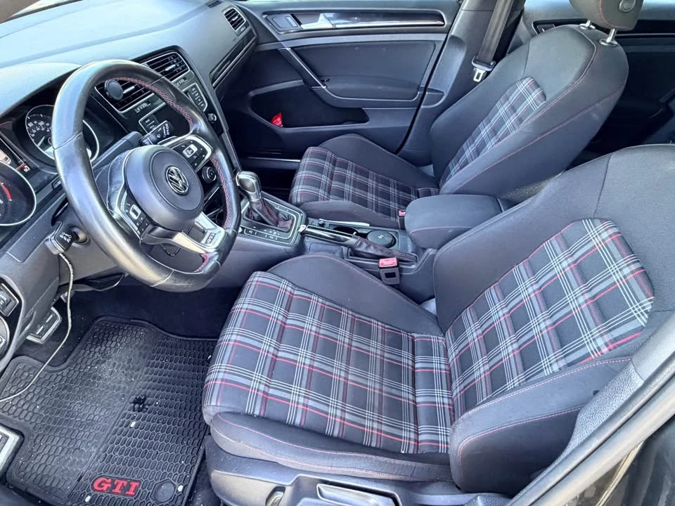 2017 Volkswagen GTI Mk7 - Image 10 of 17