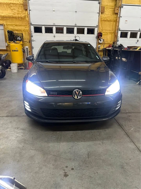 2017 Volkswagen GTI Mk7 - Image 10 of 10