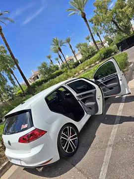 2017 Volkswagen GTI 2.0T Hatchback Sedan 4D