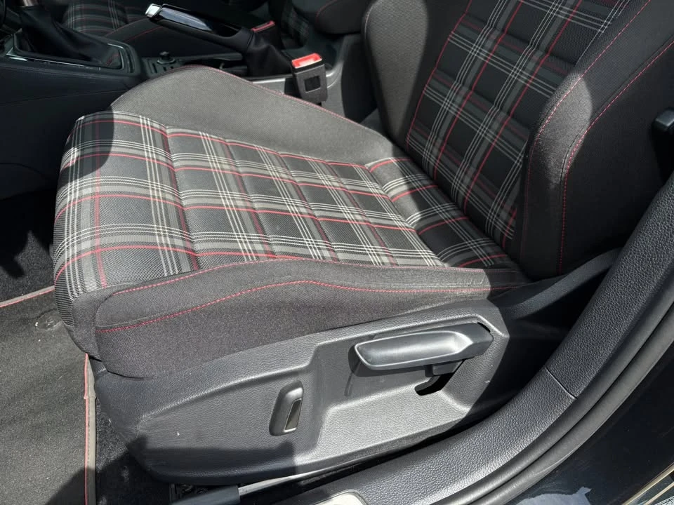 2017 Volkswagen GTI Mk7 - Image 13 of 18