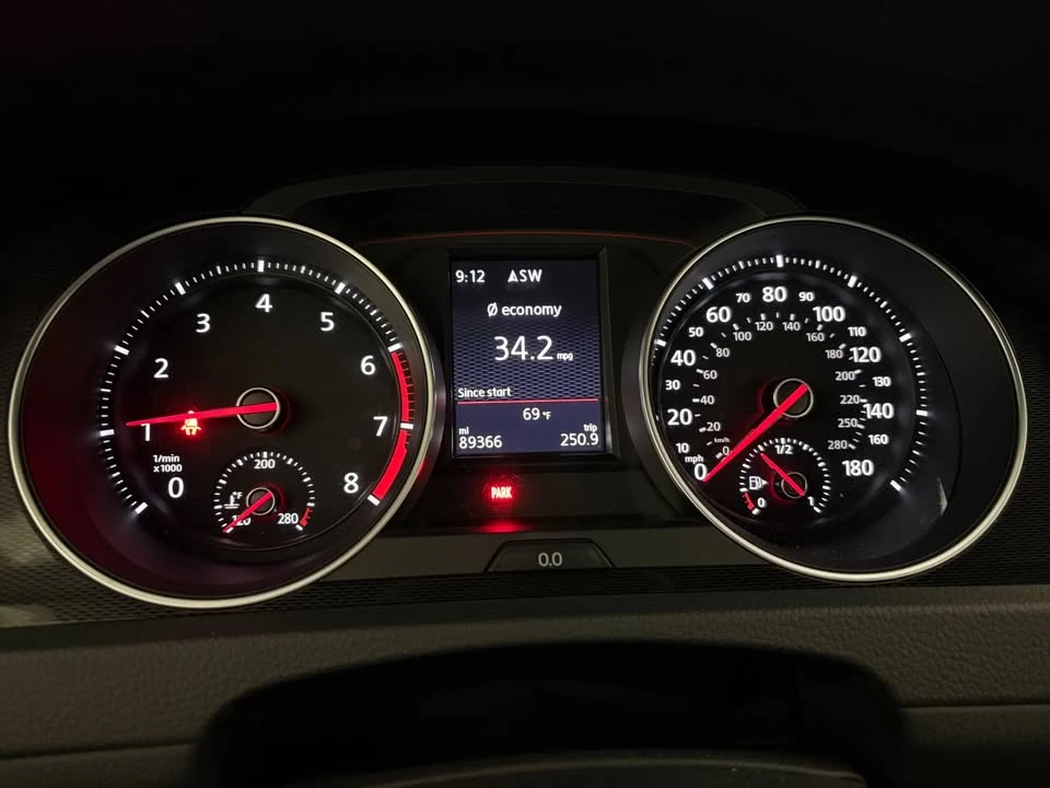 2017 Volkswagen GTI Mk7 - Image 16 of 18