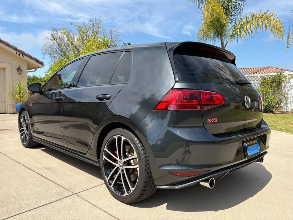 2017 Volkswagen GTI Mk7 - Image 5 of 18