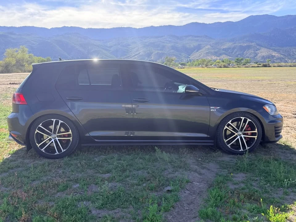2017 Volkswagen GTI Mk7 - Image 5 of 17