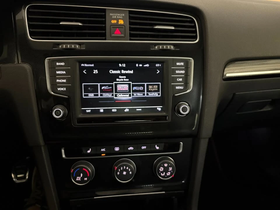 2017 Volkswagen GTI Mk7 - Image 17 of 18