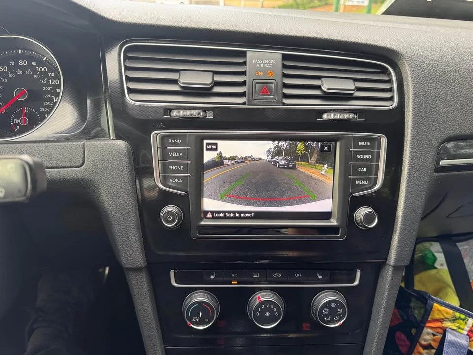 2017 Volkswagen GTI Mk7 - Image 8 of 13