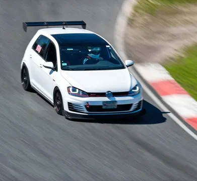 2017 Volkswagen GTI 2.0T SE