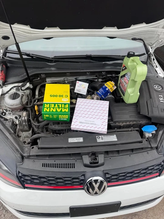 2017 Volkswagen GTI Mk7 - Image 13 of 13
