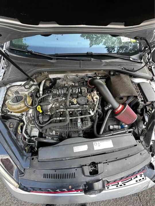 2017 Volkswagen GTI Mk7 - Image 8 of 8