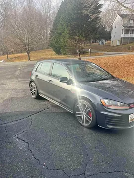 2017 Volkswagen GTI 2.0T Hatchback