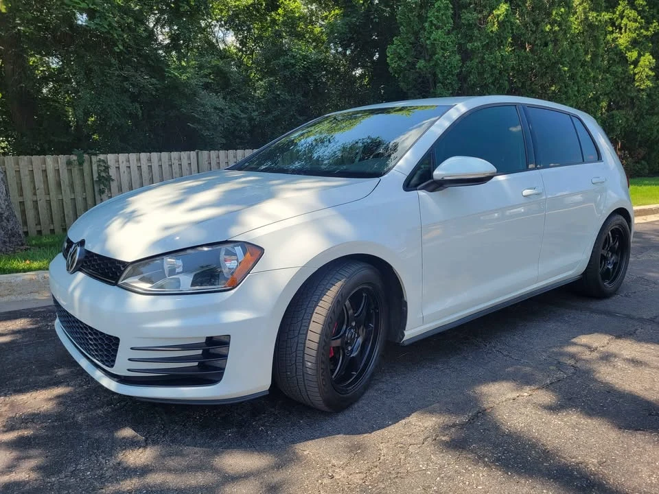 2017 Volkswagen GTI Mk7 - Image 2 of 14