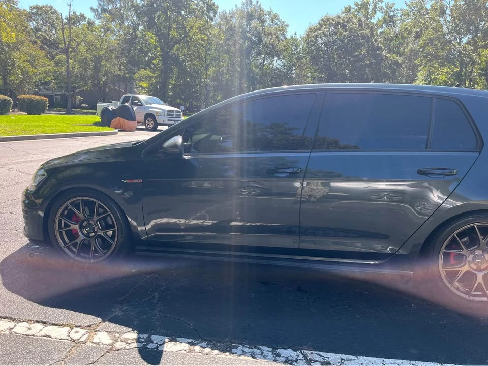2017 Volkswagen GTI Mk7 - Image 3 of 11