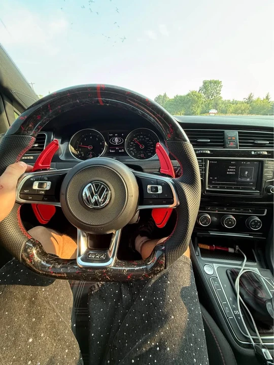 2017 Volkswagen GTI Mk7 - Image 4 of 6