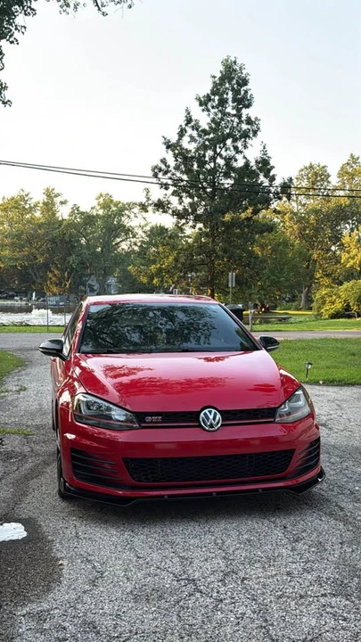 2017 Volkswagen GTI Mk7 - Image 5 of 6