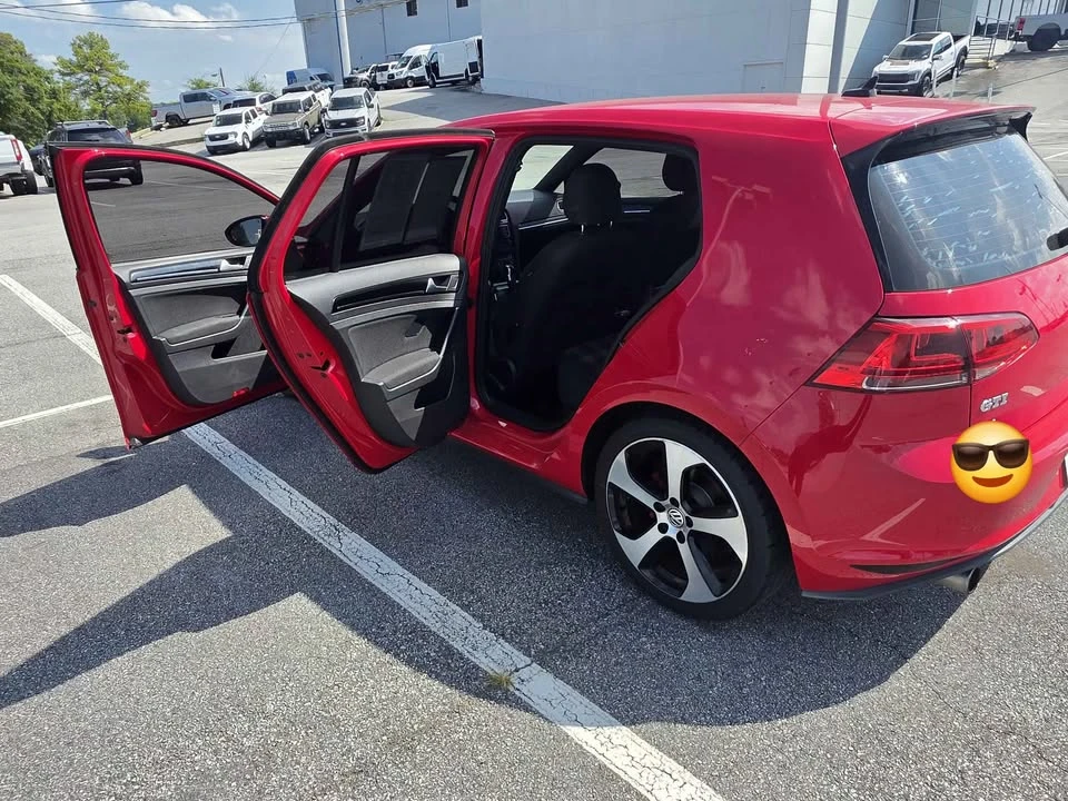 2017 Volkswagen GTI Mk7 - Image 4 of 11