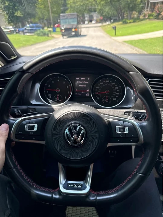 2017 Volkswagen GTI Mk7 - Image 10 of 10