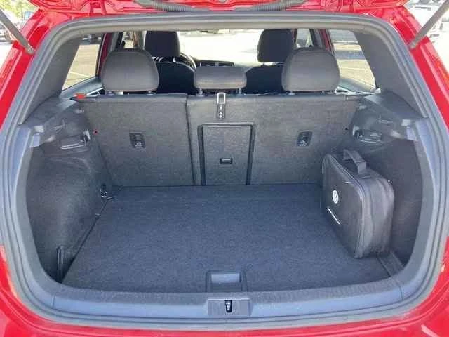 2017 Volkswagen GTI Mk7 - Image 6 of 11