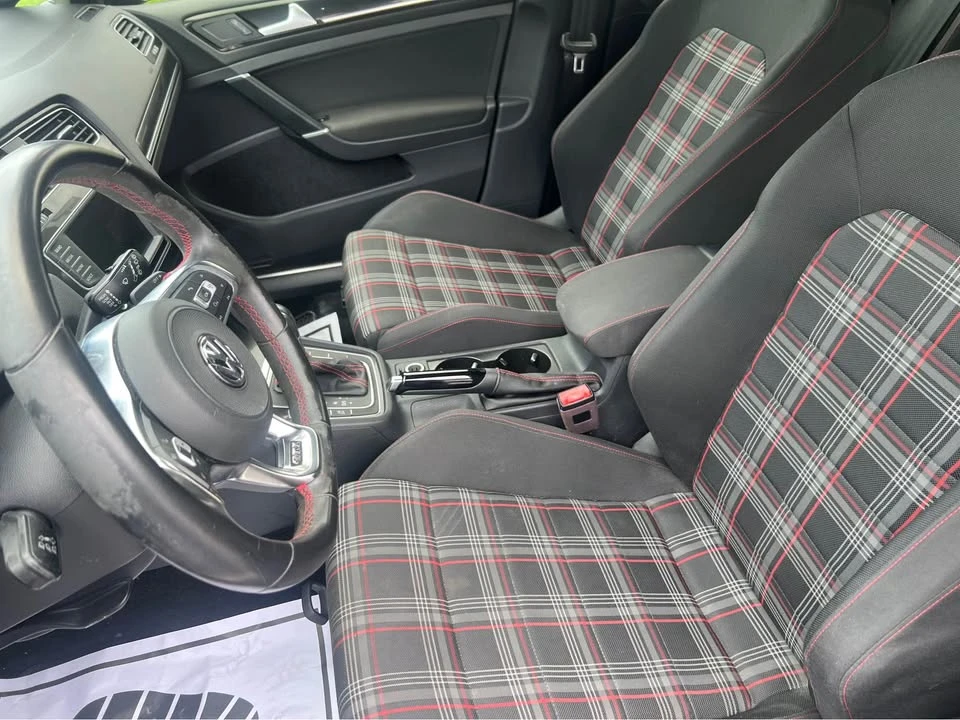 2017 Volkswagen GTI Mk7 - Image 6 of 7