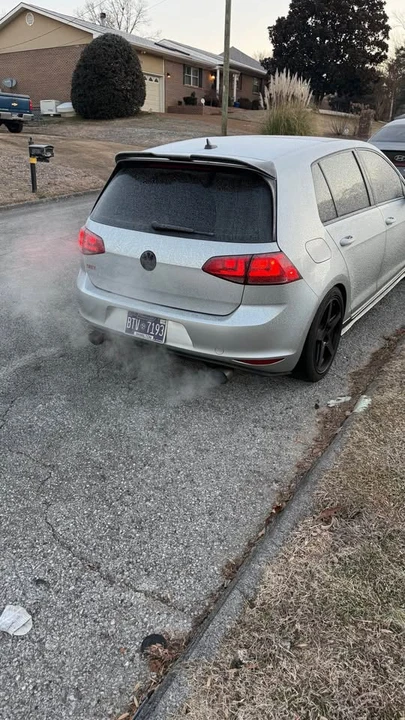 2017 Volkswagen GTI Mk7 - Image 3 of 10